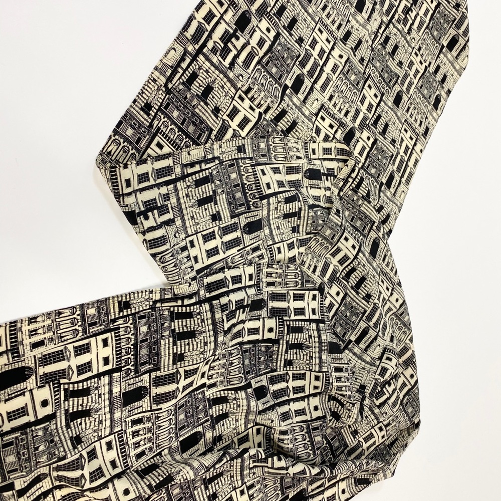 VINTAGE CASCA CREAM BLACK BUILDING MOTIF SILK SCARF